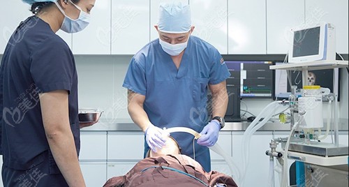 iWell Plastic Surgery iWell Plastic Surgery